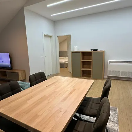 H&h Apartamento