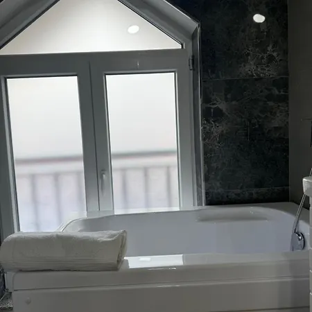 H&h Apartamento *
